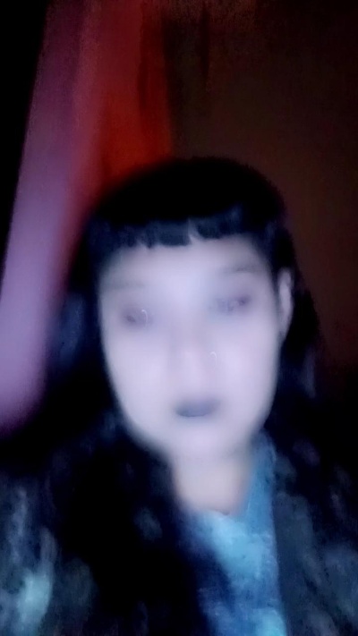 clementine29 live cam on Cam4