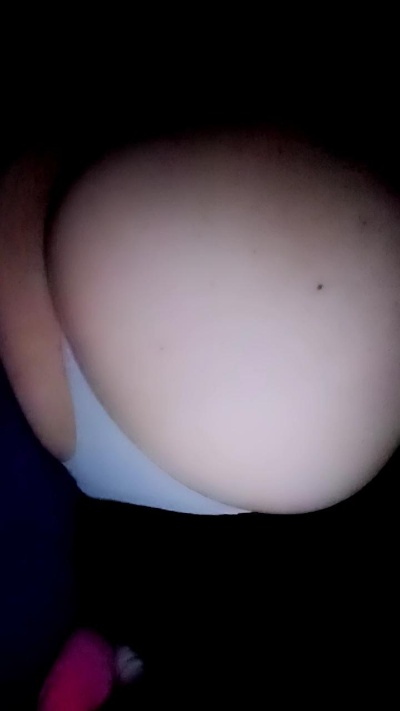 clementine29 live cam on Cam4