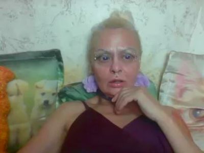 clementinehot live cam on Cam4