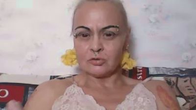 clementinehot live cam on Cam4