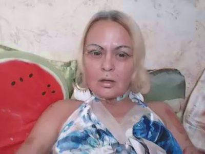 clementinehot live cam on Cam4