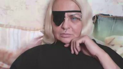 clementinehot live cam on Cam4