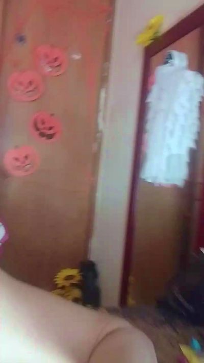 clhoe live cam on Cam4
