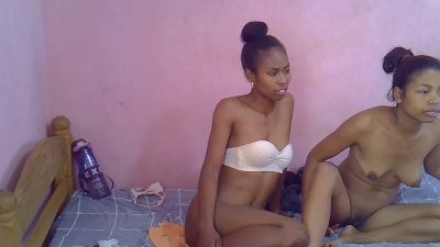 clitorinebi live cam on Cam4