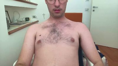 cmarzi9 live cam on Cam4