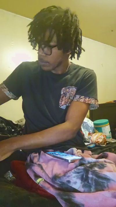 cmc28 live cam on Cam4
