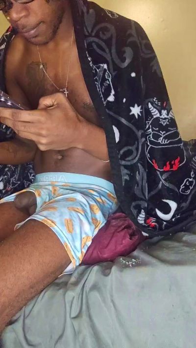cmc28 live cam on Cam4