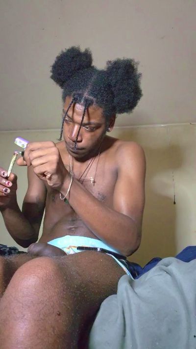 cmc28 live cam on Cam4