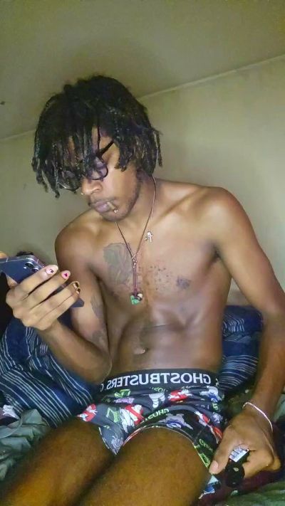 cmc28 live cam on Cam4
