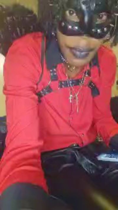 cmc28 live cam on Cam4