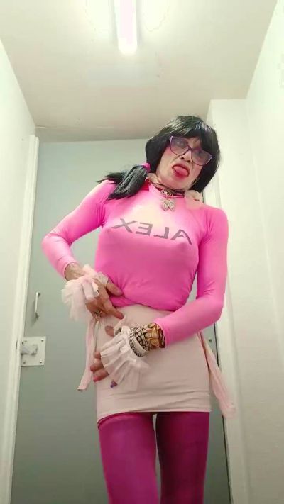 cocksuckerpet live cam on Cam4