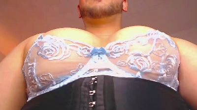 cocky_03 live cam on Cam4