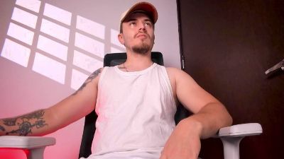 cody_lee2 live cam on Cam4