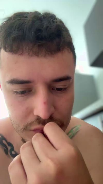 cody_lee2 live cam on Cam4