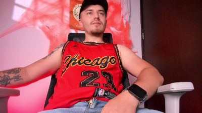 cody_lee2 live cam on Cam4