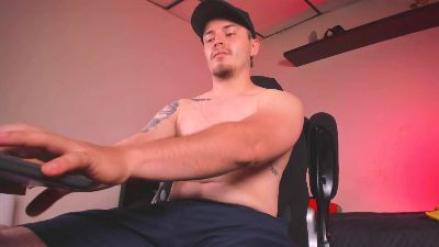 cody_lee2 live cam on Cam4