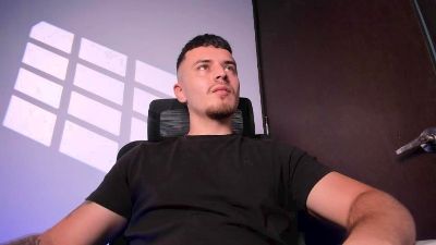 cody_lee2 live cam on Cam4