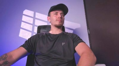 cody_lee2 live cam on Cam4