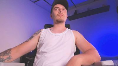cody_lee2 live cam on Cam4