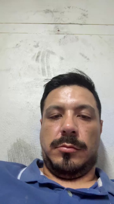 cohete92 live cam on Cam4