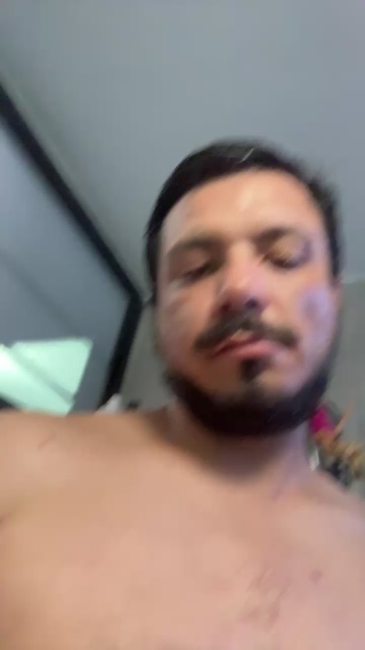 cohete92 live cam on Cam4