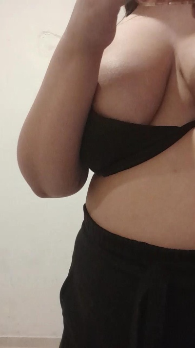 colorada44 live cam on Cam4