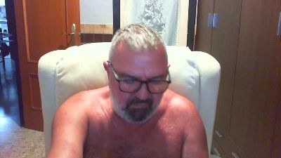 coluche3 live cam on Cam4