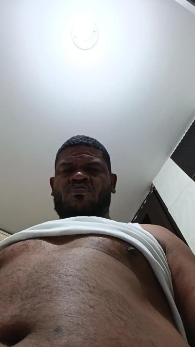 cometa2673 live cam on Cam4