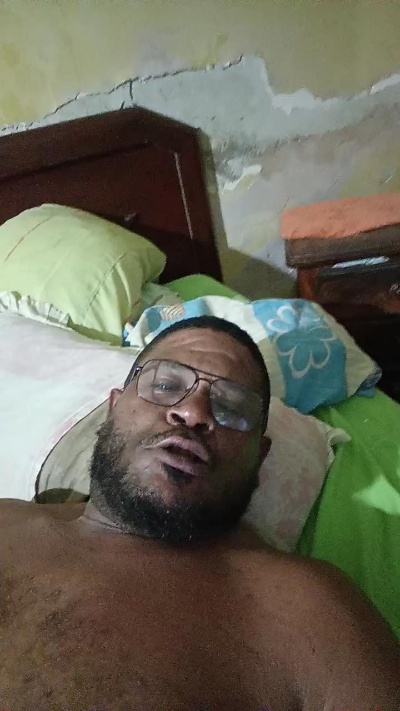 cometa2673 live cam on Cam4