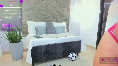 conie_jones live cam on Cam4