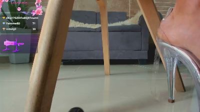 conie_jones live cam on Cam4