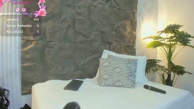 conie_jones live cam on Cam4