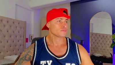 connor_smith live cam on Cam4