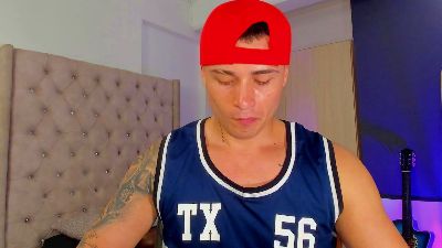 connor_smith live cam on Cam4