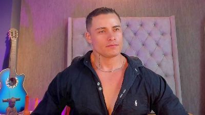 connor_smith live cam on Cam4
