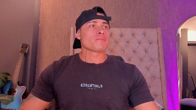connor_smith live cam on Cam4