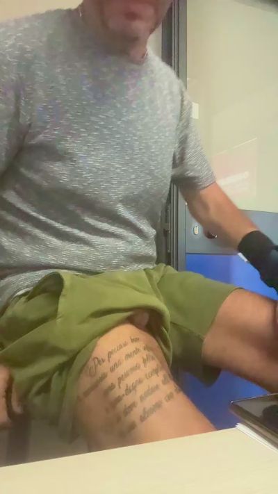 contedig28 live cam on Cam4