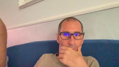 contepappafava live cam on Cam4