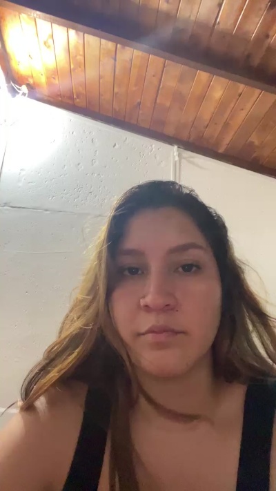 cora_2801 live cam on Cam4