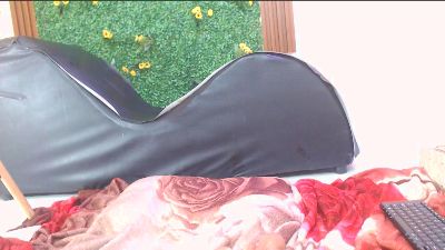 corafuego18 live cam on Cam4