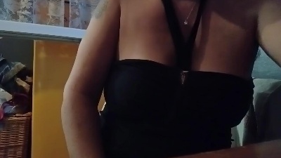 coupl211 live cam on Cam4