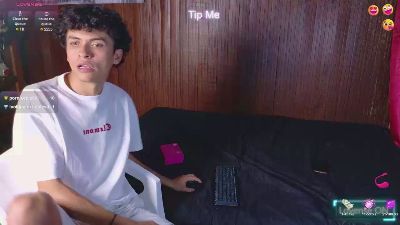 couple_energy live cam on Cam4