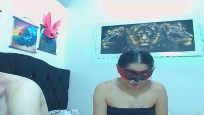 couple_hot86 live cam on Cam4