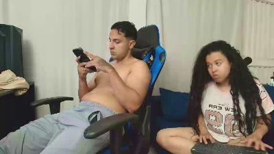 couplee_horny live cam on Cam4