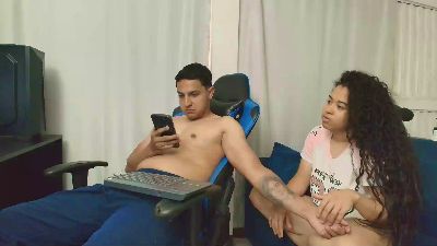 couplee_horny live cam on Cam4