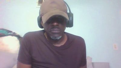 cr66 live cam on Cam4