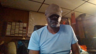 cr66 live cam on Cam4