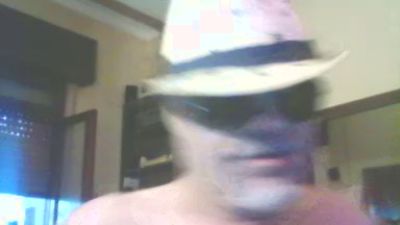 crazy1972 live cam on Cam4