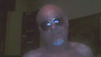 crazy1972 live cam on Cam4