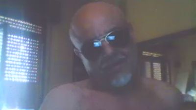 crazy1972 live cam on Cam4